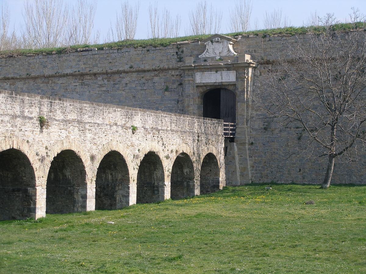 Quintanar de la Sierra -> Soria -> Logrono -> Pampelune